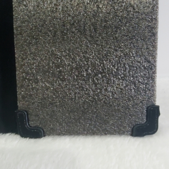 BELKIN Black Form Fit Coverlet Protective Tablet Case - Picture 9 of 10